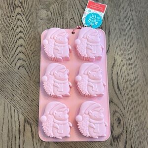 Adorable Christmas Hedgehog Silicone Cake Mold Pink New Winter Holiday Bakeware